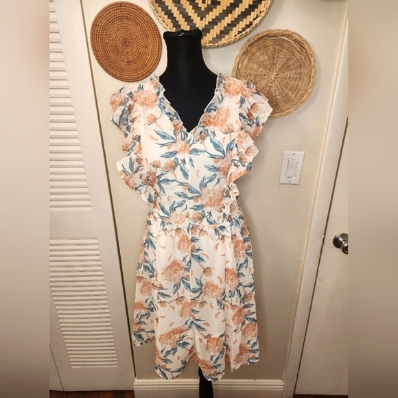 LAST ONE! Floral Mini Dress With Flutter Sleeves - Picture 8 of 12